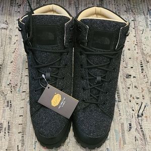 The North Face Wool Boots | Size 9